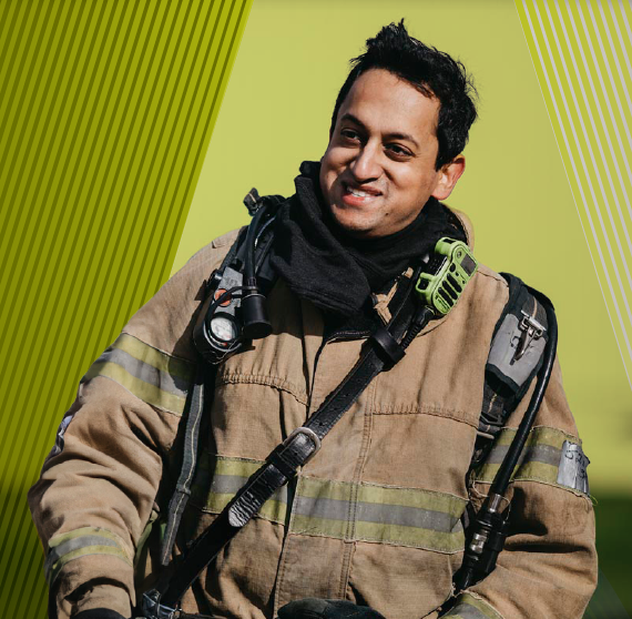 Image male firefighter smiling